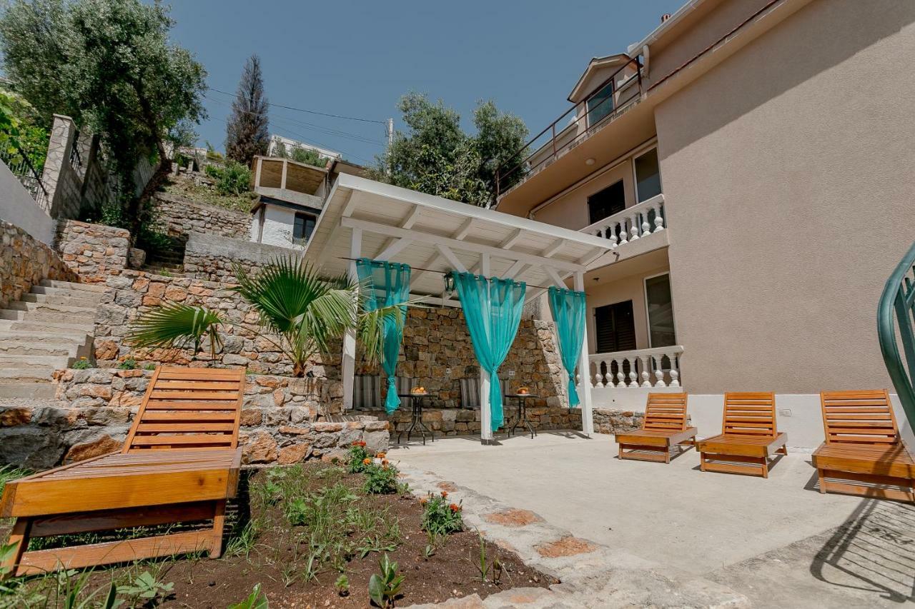 Conborgo Apartments Kumbor Dış mekan fotoğraf