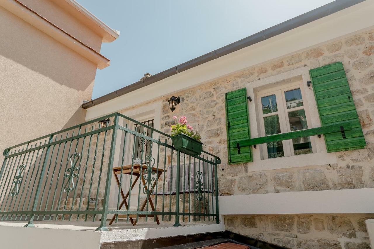 Conborgo Apartments Kumbor Dış mekan fotoğraf