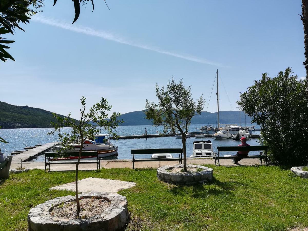 Conborgo Apartments Kumbor Dış mekan fotoğraf