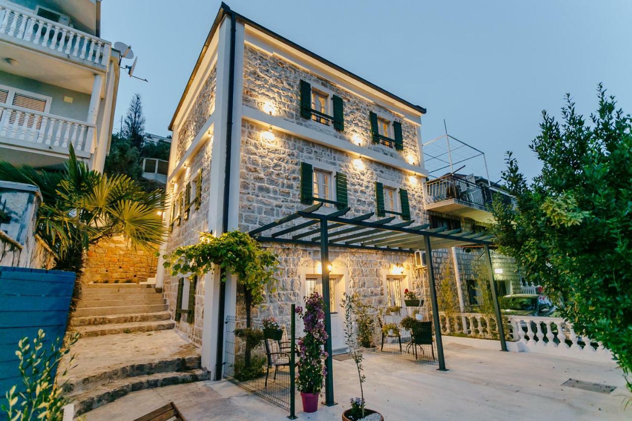 Conborgo Apartments Kumbor Dış mekan fotoğraf